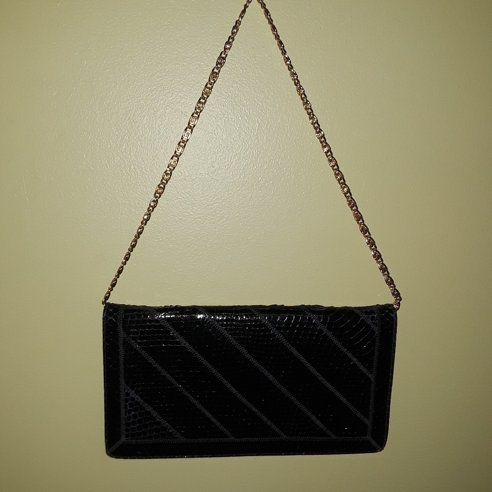 Veron clutch shoulder chain bag by Veron 12"×7"